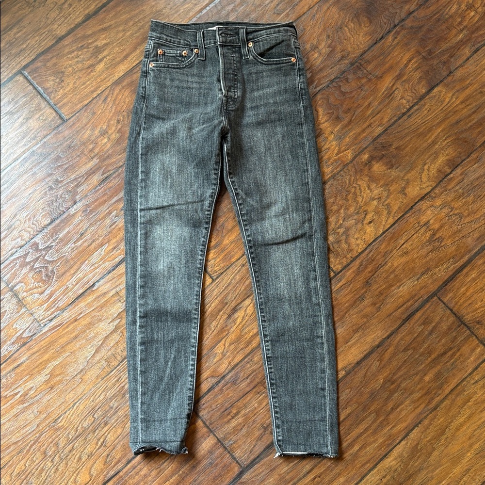 Levi's Women's Washed Black Wedgie Skinny Jeans